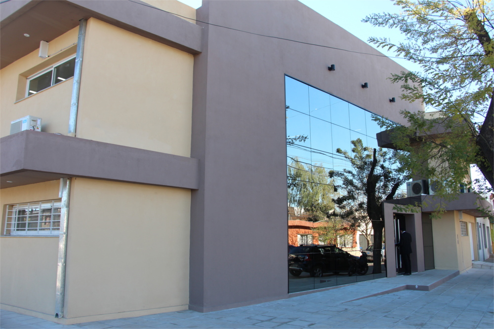 Inauguraron el nuevo edificio de la Obra Social universitaria en Villa Mercedes