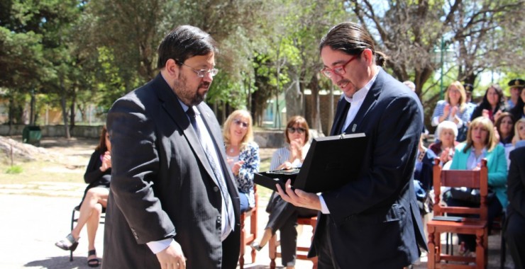 René Ramírez Gallegos recibió el premio “Defensa de la Educación Pública”