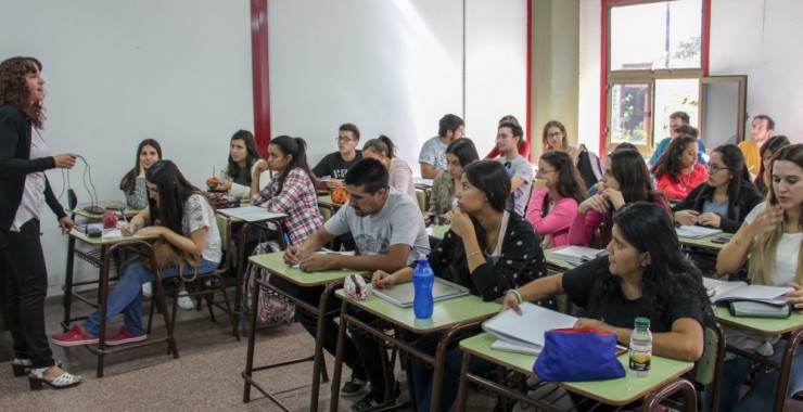 En Química implementan horarios en bloque para el alumnado