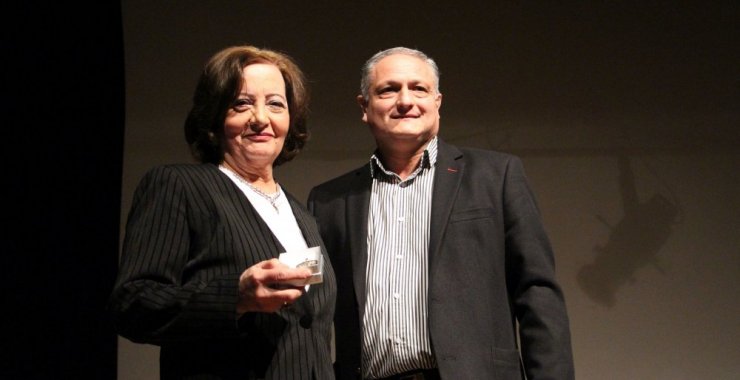 Distinguieron la trayectoria científica de la primera directora del IMIBIO