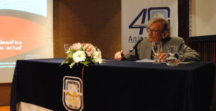 Falleció Héctor Schmucler Doctor Honoris Causa de la UNSL