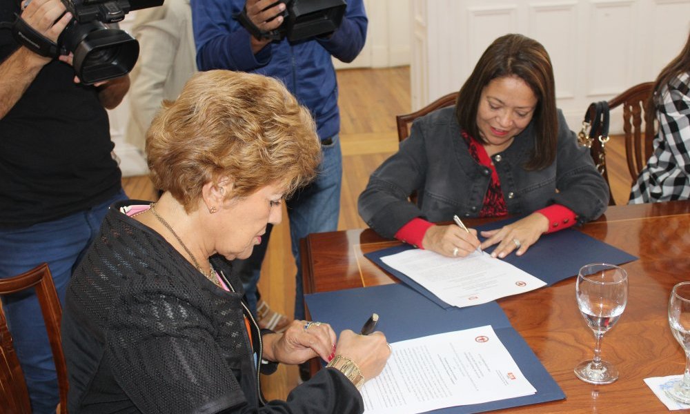Firmaron acuerdos para el cursado de la Maestría en Derechos Humanos y Ciudadanía