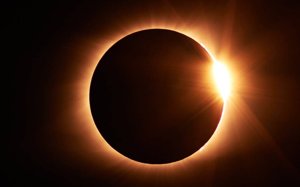 Disertarán sobre el eclipse de sol del 2 de julio