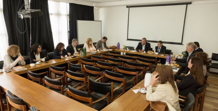 Rectorado y Facultades en trabajo conjunto