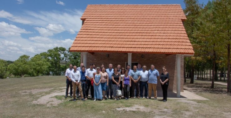 Inauguraron la cuarta cabaña en el complejo turístico La Florida