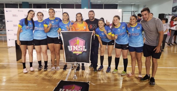 El handball universitario sigue sumando logros