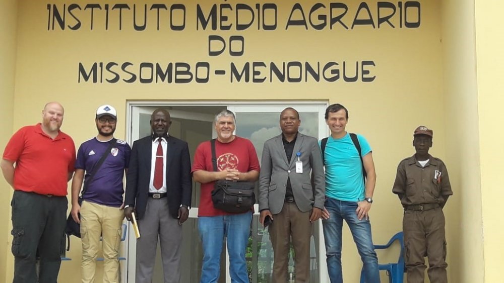 La UNSL instala un laboratorio en la República de Angola
