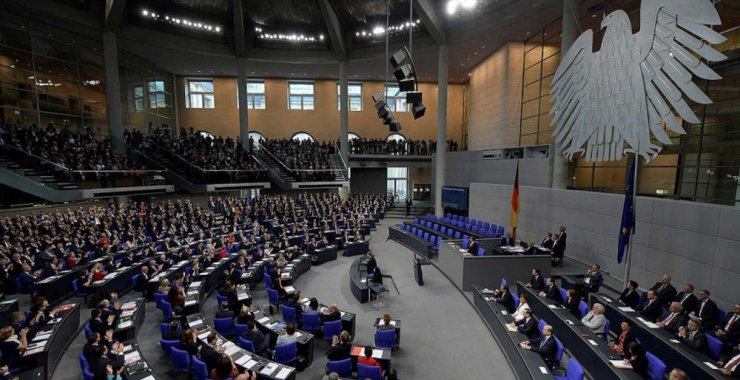 El Parlamento Alemán ofrece becas a egresados universitarios