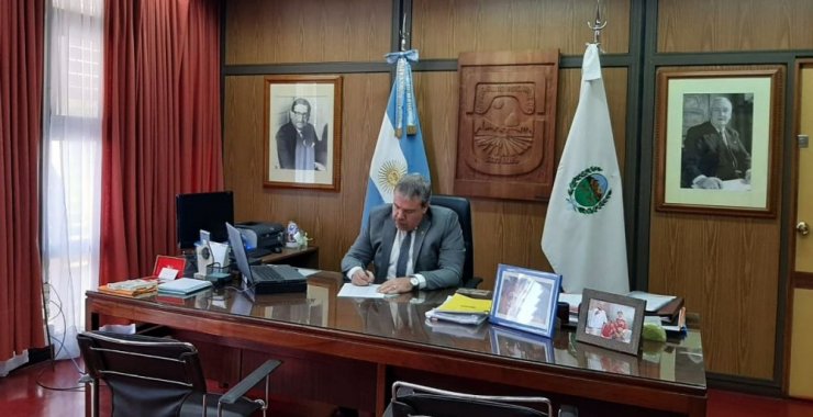 Hoy el Rector de la UNSL retomó sus actividades luego del alta médica por coronavirus