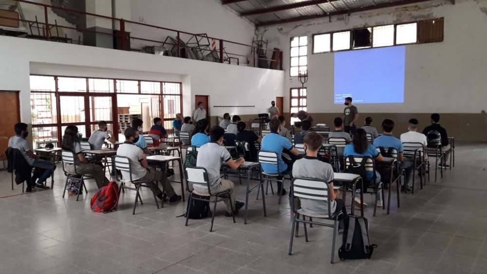 La UNSL implementa un sistema eólico en el paraje rural Guanaco del Morro