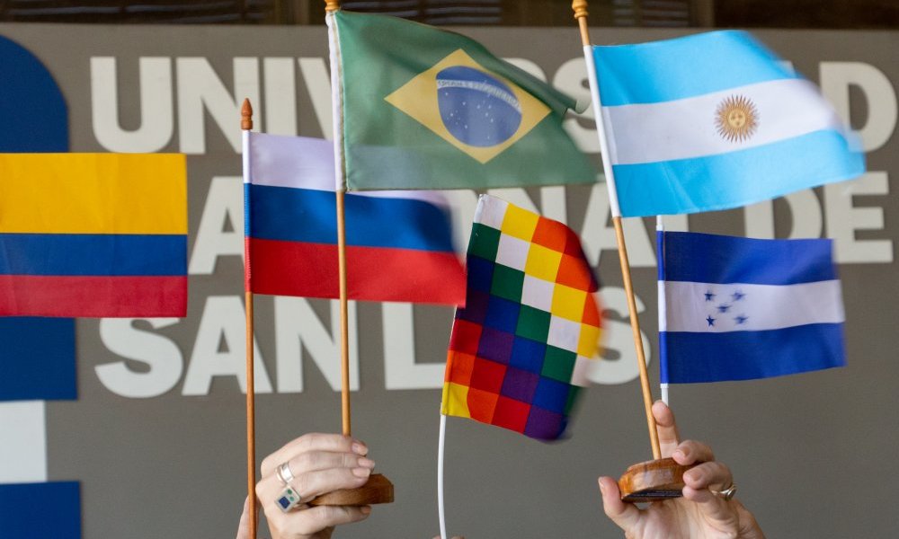 La AUGM llama a movilidad para Brasil, Bolivia y Uruguay