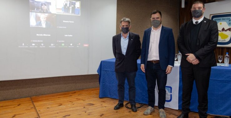 Presentaron el Centro Universitario PyME