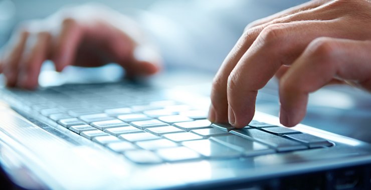 Capacitarán a la comunidad universitaria en cursos de computación