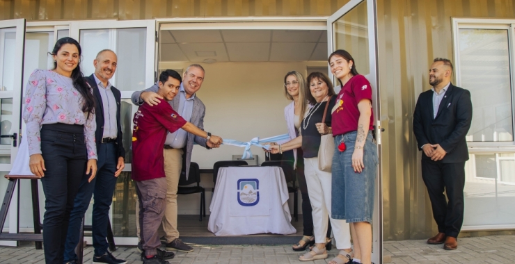 Inauguraron aulas y box docente en la Facultad de Turismo y Urbanismo