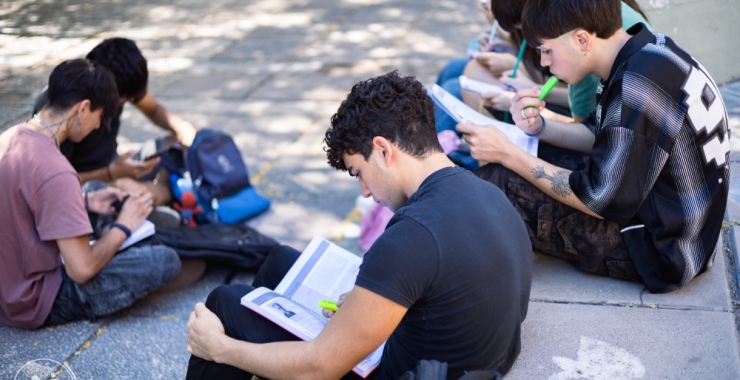 Convocan a estudiantes de grado a intercambio académico con Paraguay