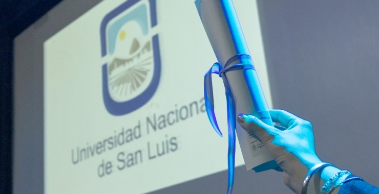 Se aproximan las primeras colaciones de grados del año