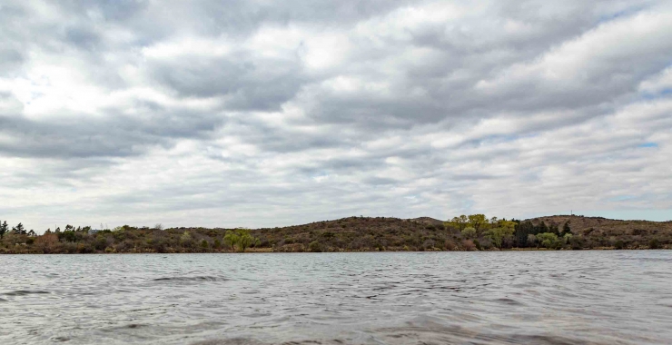 Firman convenio con San Luis Agua para estudiar los espejos y reservorios de agua de la Provincia