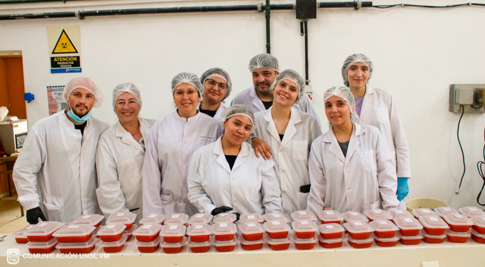 Producen mermeladas para donar a comedores de Villa Mercedes