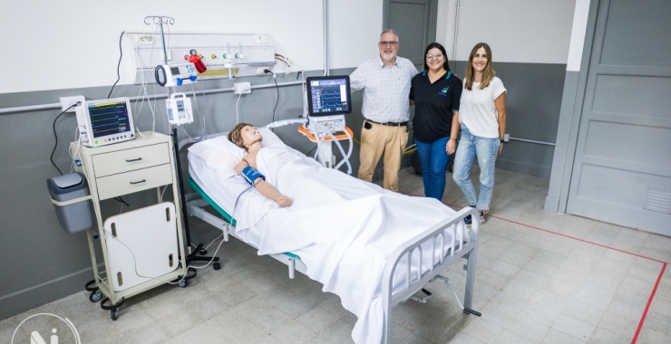Un espacio para la simulación de los cuidados intensivos en salud
